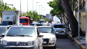 Protesto complica trânsito na área central do Recife