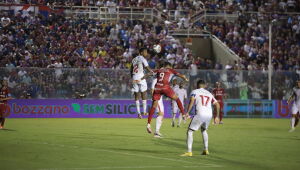 Auxiliar destaca empenho de reservas e lamenta erro da arbitragem em segundo gol do Fortaleza