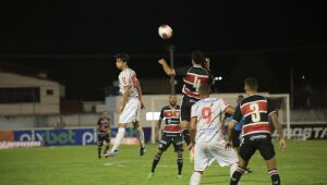 Santa joga mal, Geaze salva no fim e duelo com Petrolina termina em 0x0