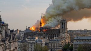 Notre-Dame de Paris reabrirá no fim de 2024