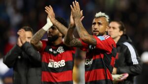 Em jogo de falhas defensivas e dois pênaltis, Flamengo perde para o Al-Hilal e dá adeus ao Mundial