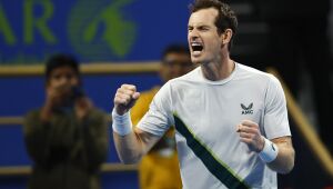 Murray e Medvedev vão disputar a final do torneio de Doha