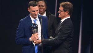 Argentino Lionel Scaloni leva prêmio FiFa The Best de melhor técnico de 2022