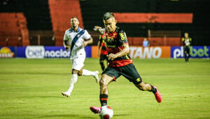 Cariús comemora bom início com a camisa do Sport e projeta evolução do time