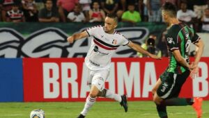 Pipico marca, mas Santa Cruz fica no empate contra Fluminense-PI pela Copa do Nordeste