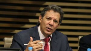 Na Índia, Haddad mostra preocupação com juros altos e crise climática