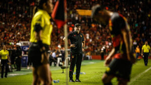 De olho em retomar liderança, Sport faz clássico nordestino contra o Vitória, pela Série B