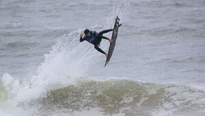 Yago Dora vence etapa do mundial em Saquarema