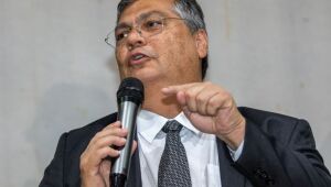 Flávio Dino vai acionar CNJ e MPF contra desembargador do Paraná que menosprezou Norte e Nordeste