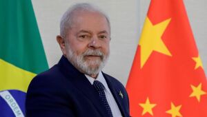 Após viagem à China, Lula inicia visita aos Emirados Árabes Unidos