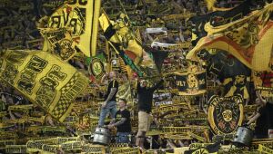 Borussia Dortmund segue luta para destronar o Bayern na Bundesliga