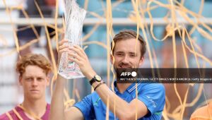 Medvedev vence Sinner e é campeão do Masters 1000 de Miami