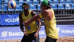 Evandro e Arthur são campeões em fase do mundial no RJ