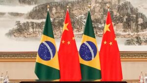 Brasil e China preparam acordos em áreas como agro, infra e finanças para visita de Xi Jinping