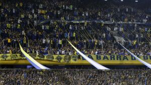 50 torcedores são detidos em incidentes após jogo entre Boca Juniors e Colo Colo na Libertadores