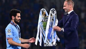 Gundogan deve deixar Manchester City para jogar no Barcelona