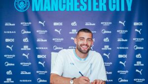 Kovacic deixa o Chelsea e assina com o Manchester City