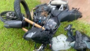 Motociclista morre e motorista de carro fica ferido após colisão na BR-101, em Abreu e Lima