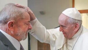 Os bastidores da viagem de Lula ao Vaticano: "Encontro de velhos conhecidos"