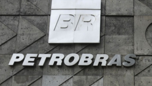 Agência eleva nota de crédito da Petrobras e de outras empresas