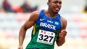 Erik Cardoso faz história e se torna o primeiro brasileiro a correr 100m abaixo dos 10s