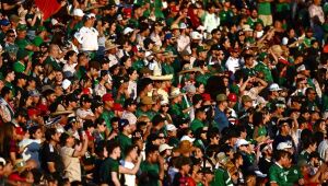 Torcedor do México é esfaqueado durante briga generalizada dentro do estádio nos Estados Unidos