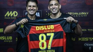 Enderson prega cautela sobre estreia de Diego Souza no Sport