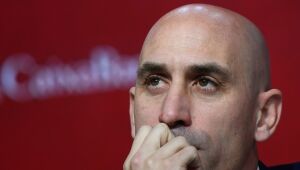 Rubiales renunciará nesta sexta-feira (25) ao cargo de presidente da RFEF, afirma jornal