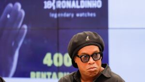 De 'sex shop' a brincadeiras sobre futebol: veja os melhores momentos do depoimento de Ronaldinho 