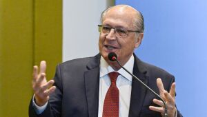 Alckmin diz que é favor de acomodação de PP e Republicanos em reforma ministerial