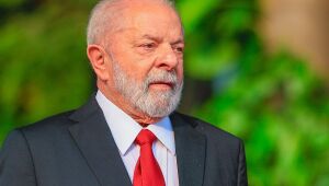 PT antecipa o jogo de 2026 e lança o presidente Lula à reeleição. Confira

