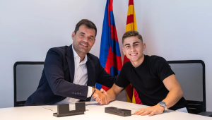 Joia da base do Barcelona renova até 2027; confira outras renovações do clube com jovens talentos