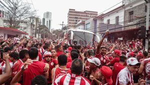 Nos Aflitos, Náutico recebe São Bernardo em busca de vaga no quadrangular da Série C