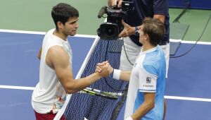 Alcaraz bate italiano Matteo Arnaldi e vai às quartas do US Open