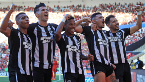 Brasileirão: saiba a chance do Botafogo ser campeão e quem tem maior probabilidade de cair