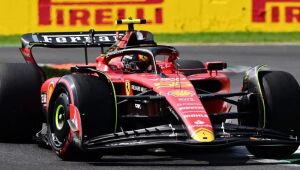 Carlos Sainz, da Ferrari, conquista pole position do GP da Itália de F1