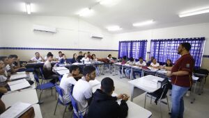 Grupo Salta Educação marca presença no Geduc 2024