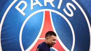 Seguir no PSG ou jogar em outro clube: Mbappé está livre para escolher