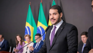 Messias diz que campanha 'Fé no Brasil' é fruto de aproximação do governo com evangélicos