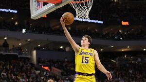 Lakers buscam grande virada fora de casa, derrubam Bucks e embalam na NBA