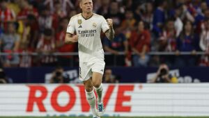 Aos 34 anos, Toni Kroos decide seu futuro no Real Madrid