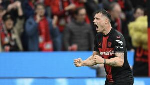 Leverkusen vira sobre Hoffenheim no Alemão e mantém invencibilidade