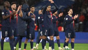 PSG é campeão francês pela 12ª vez em sua história e sonha com a tríplice coroa