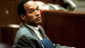 O.J. Simpson: relembre tentativa de fuga do ex-jogador com famosa perseguição policial