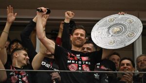 Bayer Leverkusen de Xabi Alonso encerra reinado do Bayern na Bundesliga