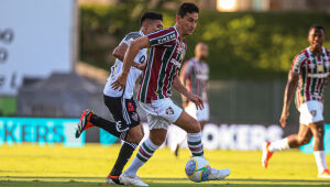 Fluminense sai na frente, mas cede reação e apenas empata com  o Atlético-MG pelo Brasileirão