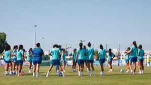 Seleção feminina treina na França a 4 dias da estreia na Olimpíada