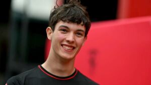 Haas anuncia Bearman para substituir Magnussen no GP do Azerbaijão de Fórmula 1