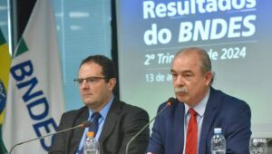 Mercadante: BNDES dobrou crédito para o Rio Grande do Sul em relação a 2023