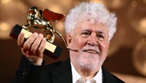 Pedro Almodóvar ganha Leão de Ouro por "The Room Next Door"